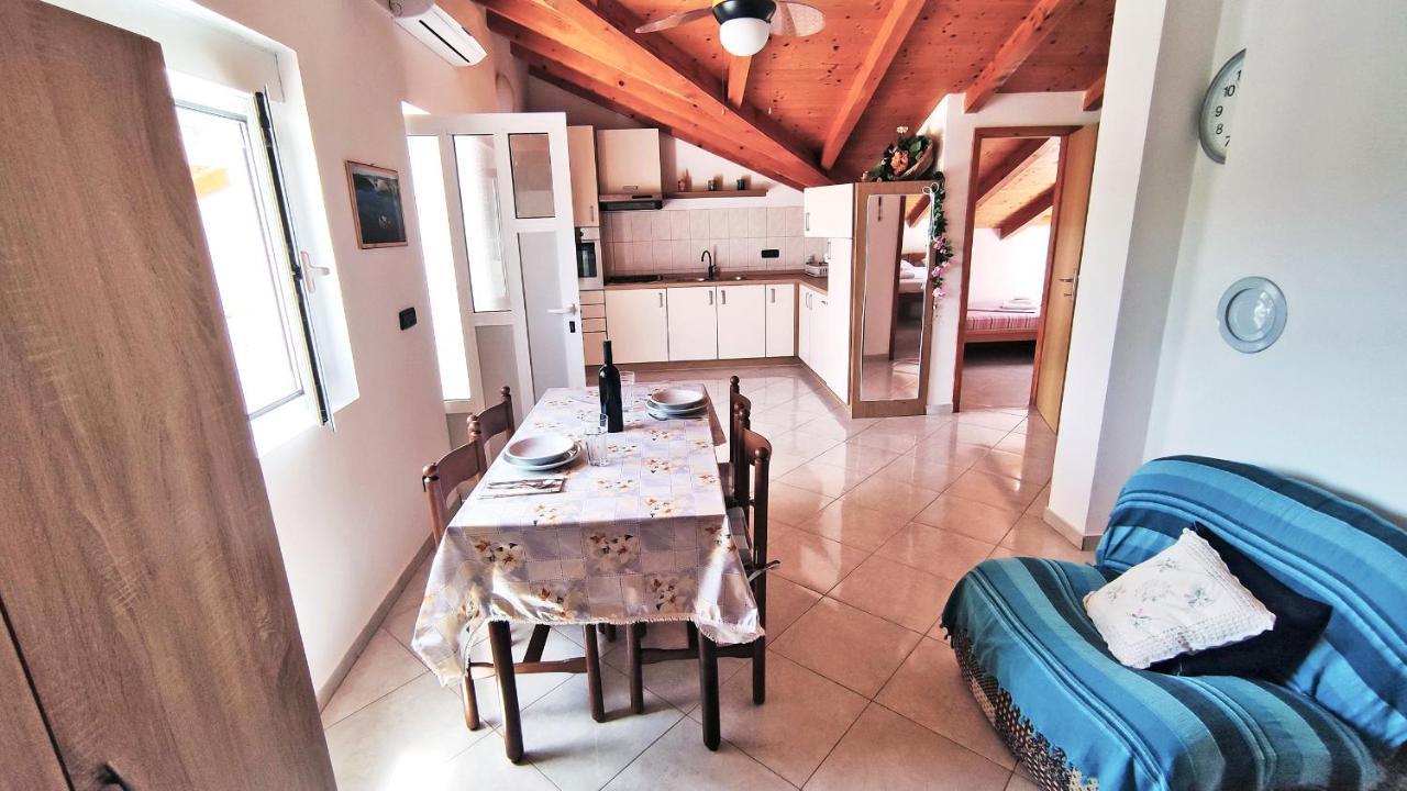 Apartment Amigo Seline Exterior foto